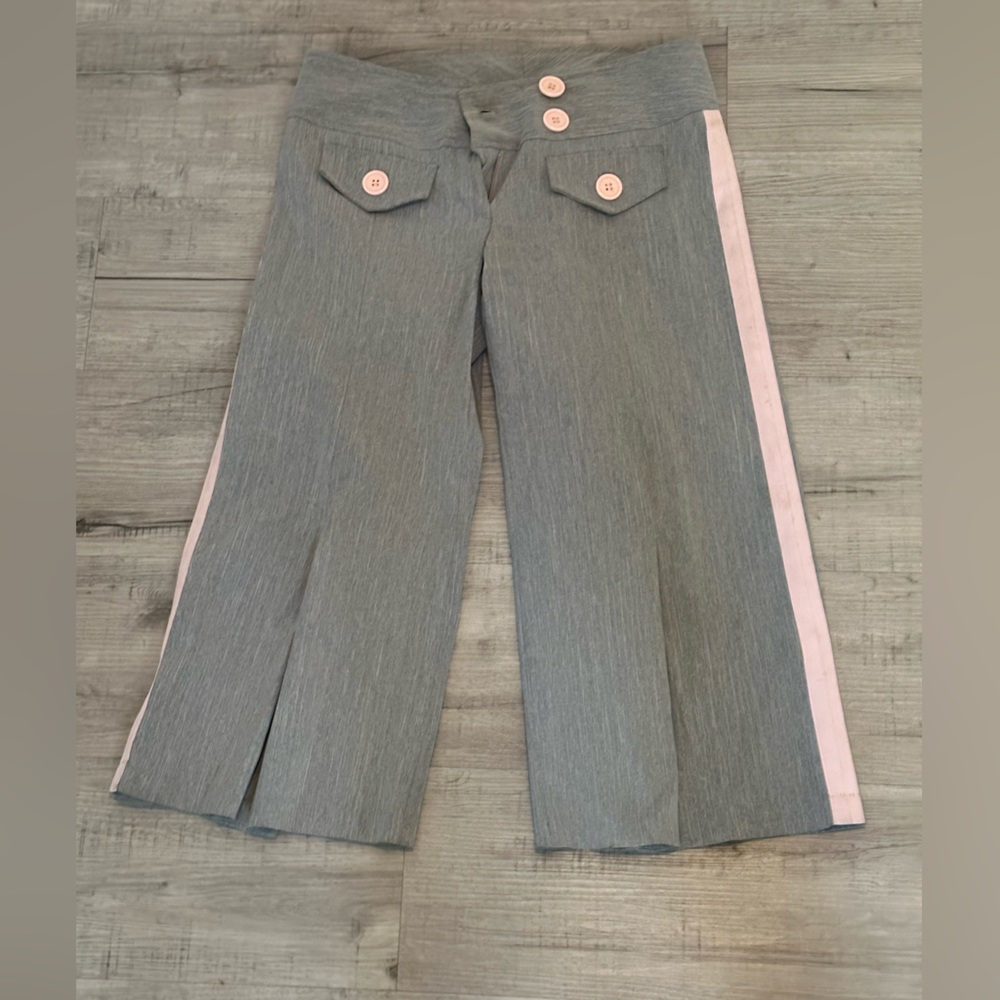 Gray and pink High water pants size (S)brand(lucca)